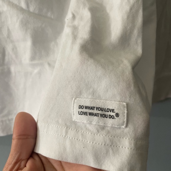 White Long Sleeve Shirt with Kayak Graphic - Picture 4 of 8